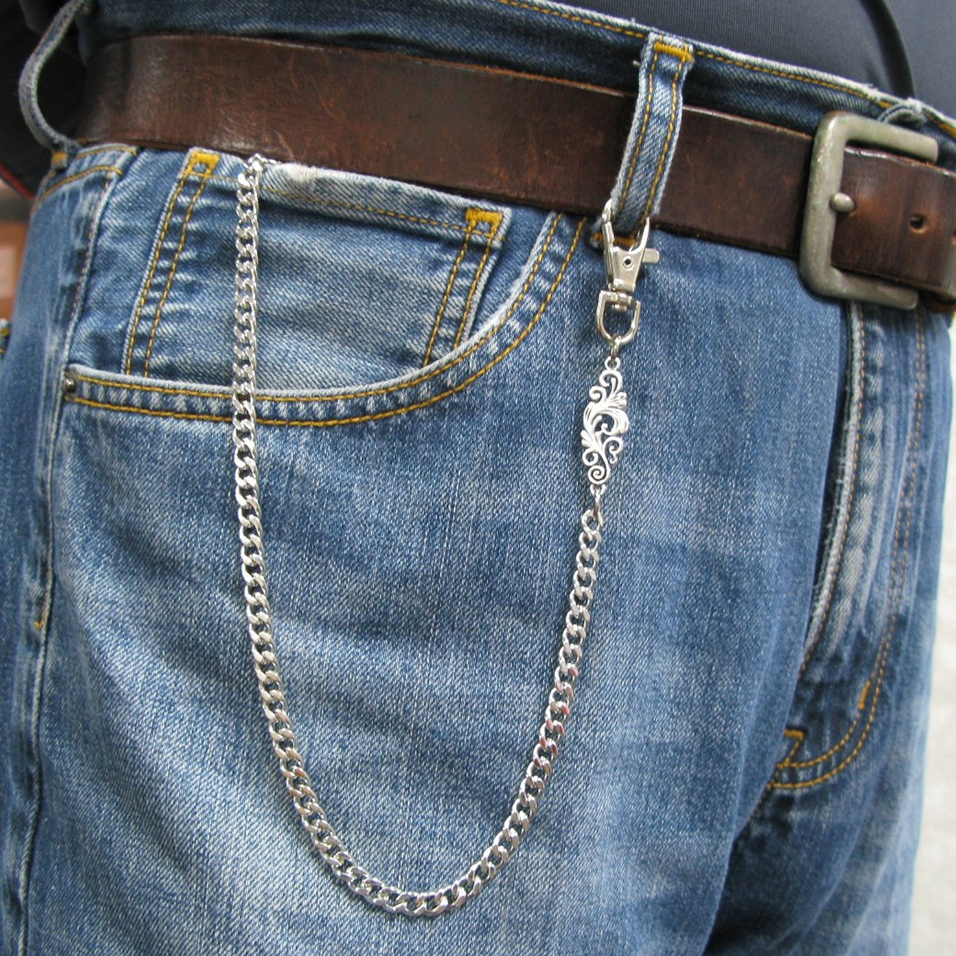 watchvshop Pocket Watch Chain Silver Color Albert Chain for Men with Classic Design Charm Fob and Large Lobster Clasp Swivel Clasp ACF178